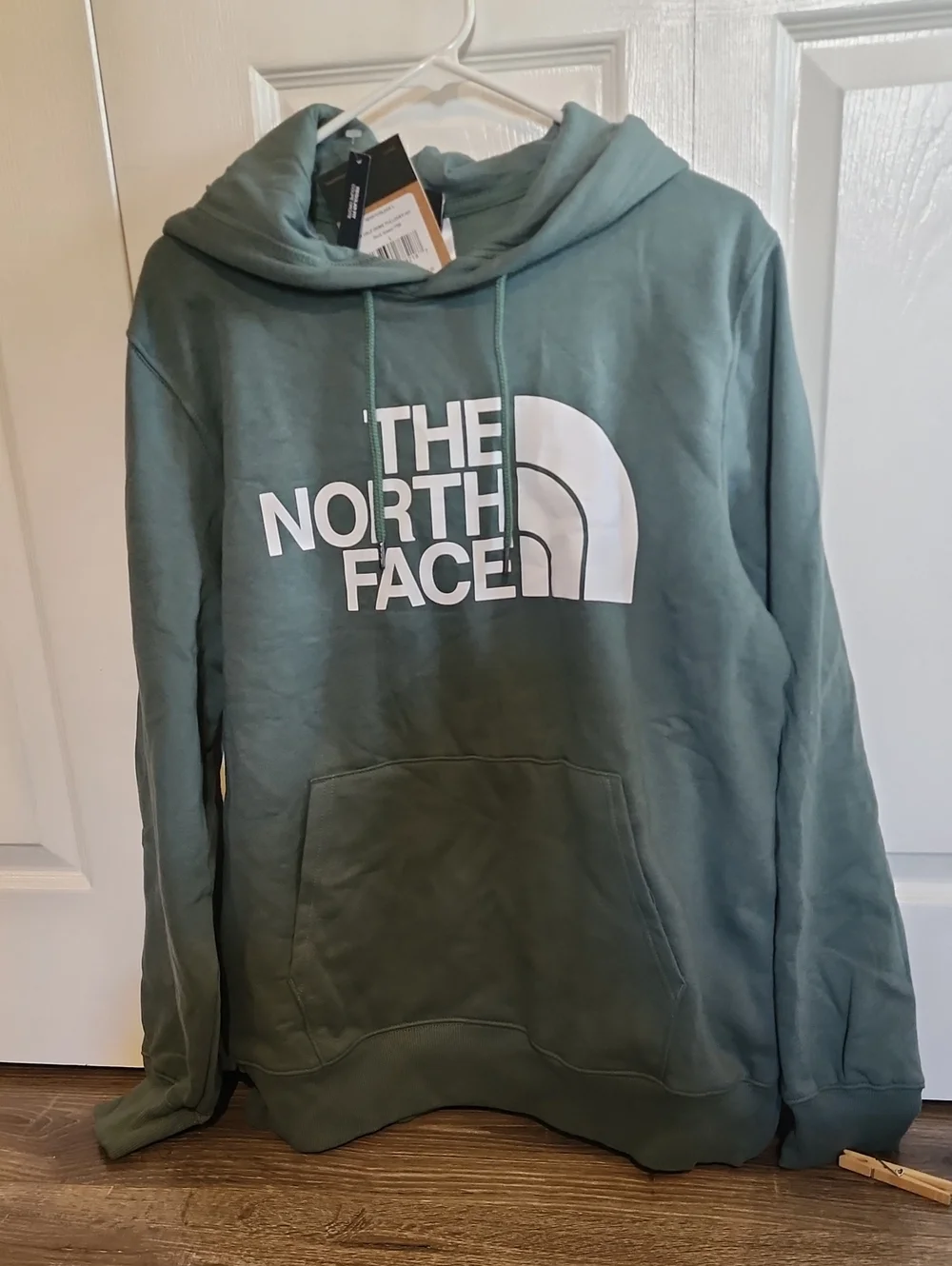 The North Face Men's Hoodie - Duck Green Logo Pullover